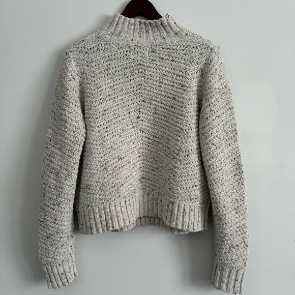 Old Navy Cozy Knit Women's Sweater - Cream and Confetti 🎉 - Picture 5 of 9